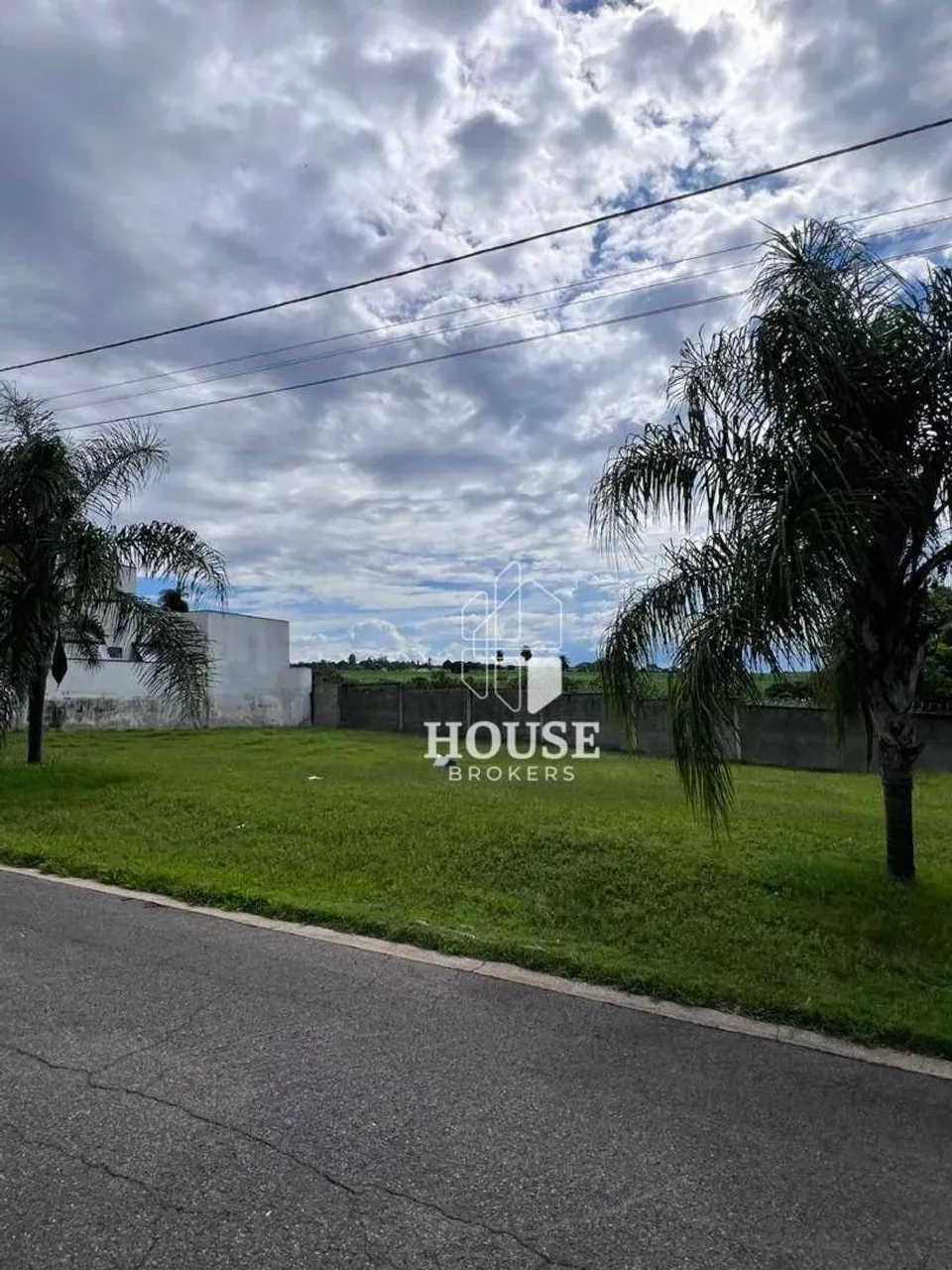 Terreno à venda, 341 m² por R$ 133.000,00 - Palm Park - Estiva Gerbi/SP