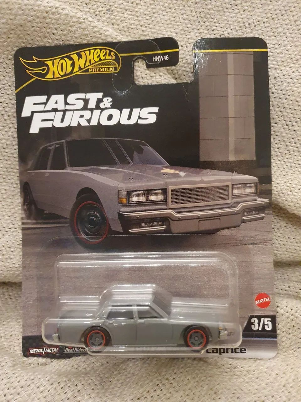 Hot Wheels Velozes e Furiosos premium Chevy Caprice 1987