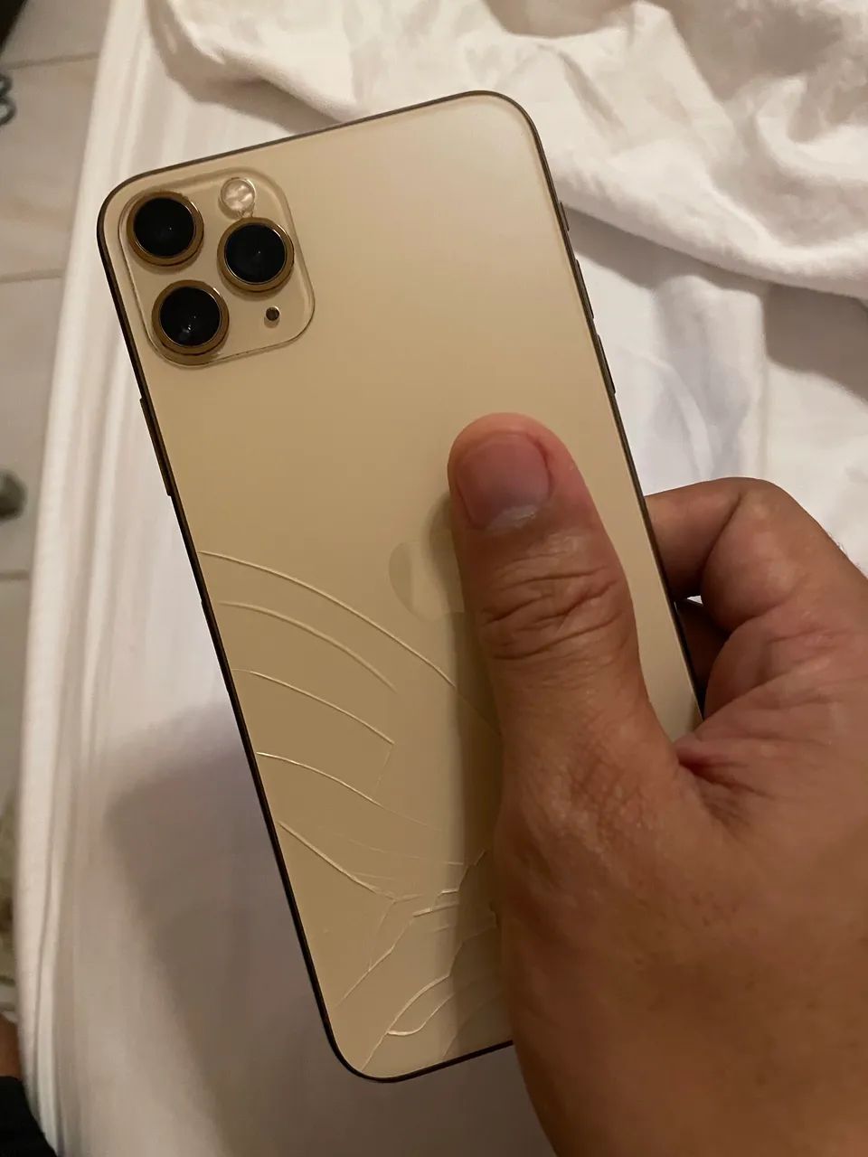 IPhone 11 Pro Max  - Foto 3