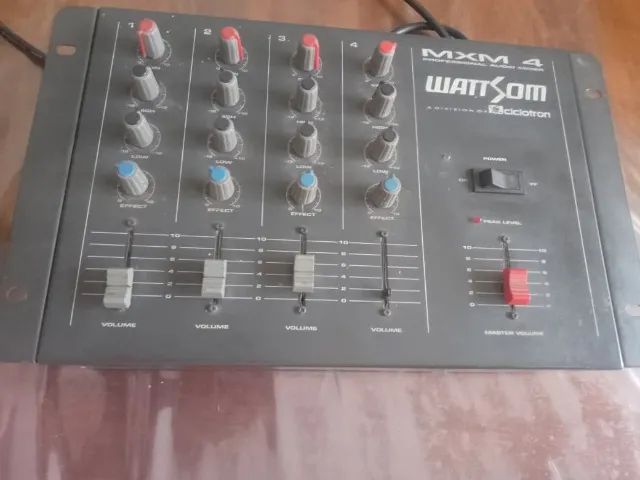 Mesa de som Wattsom MXM 4