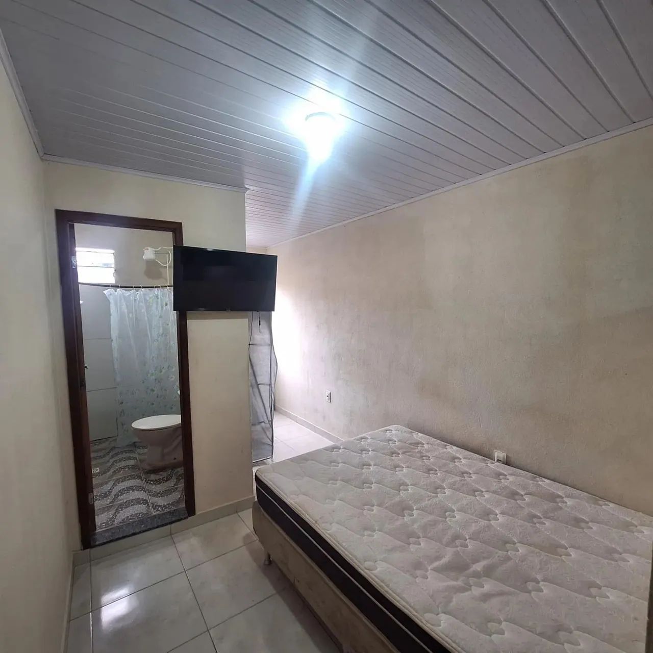 Kitnet Mobiliada, Perto da UFES e Hospitais das Clínicas e Sta. Rita - Foto 3