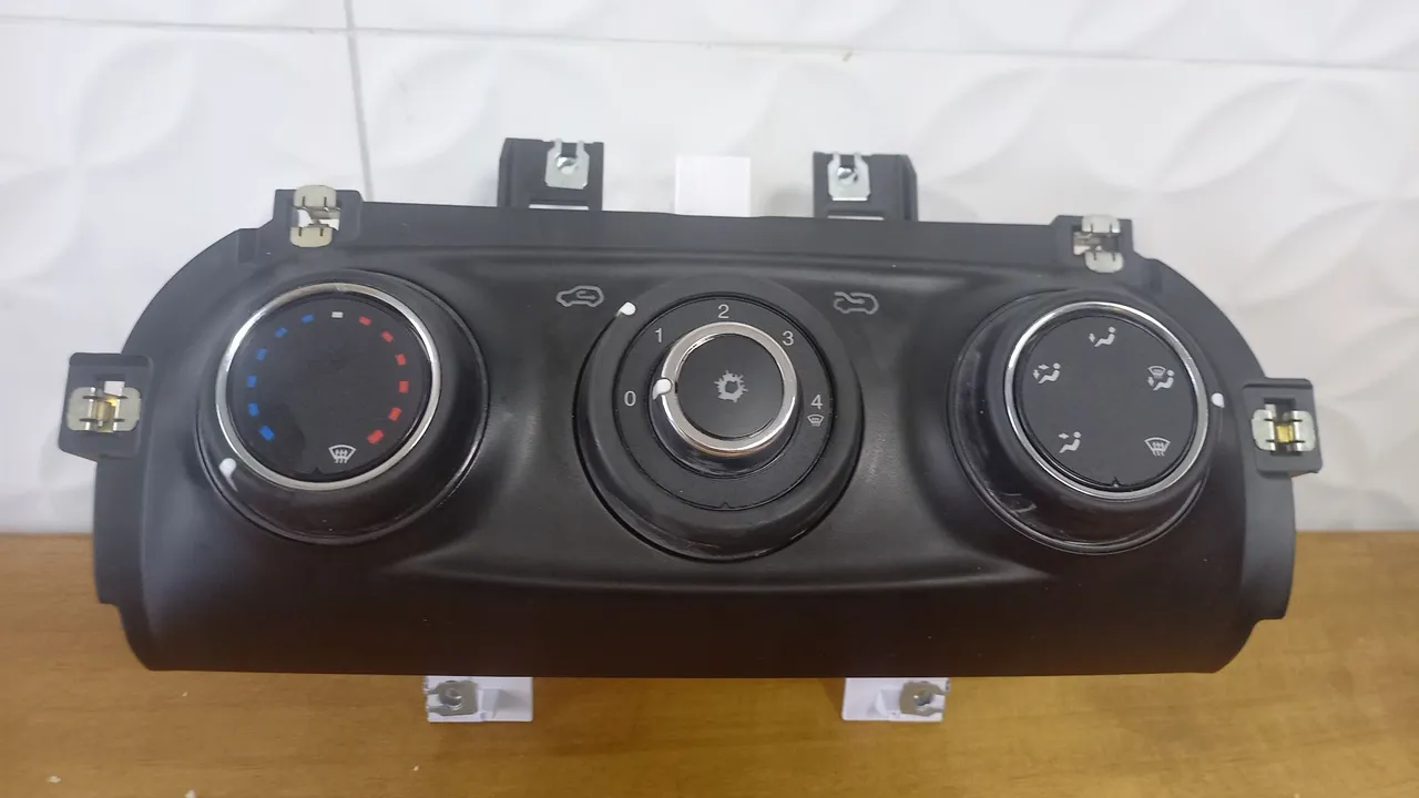 Central Ar Condicionado - Peça Automotiva