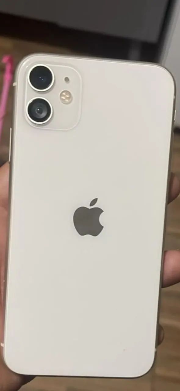 iPhone 11 - 64GB - Branco - Tela nova - Bateria 97% - IMEI