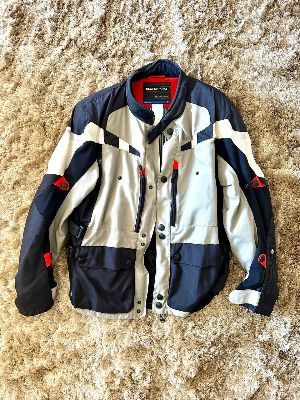 Conjunto BMW Motorrad GS Dry - Jaqueta 54 Calça 52 usados - Peças