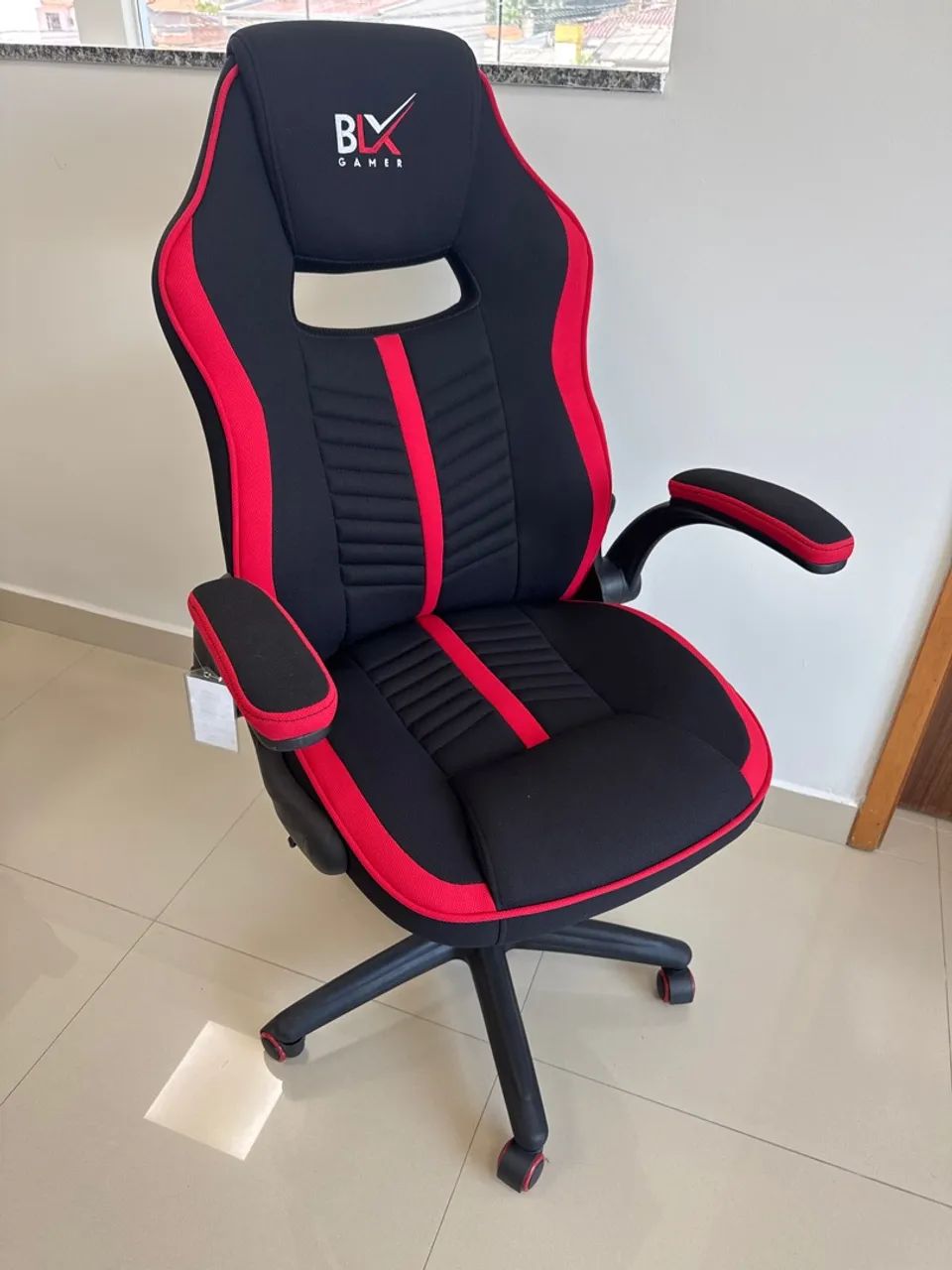 Cadeira Gamer BLX - Conforto e Estilo para suas Batalhas!