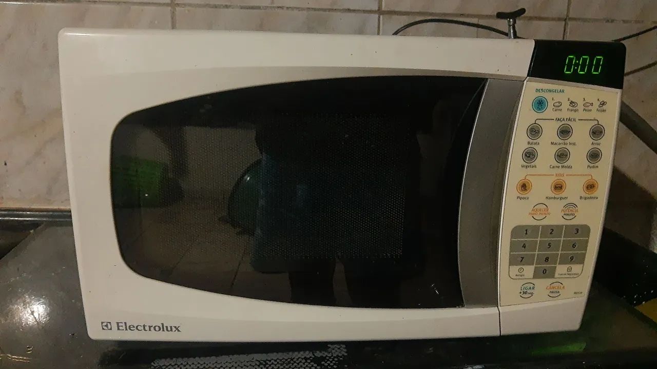 Microondas Electrolux 20Lts
