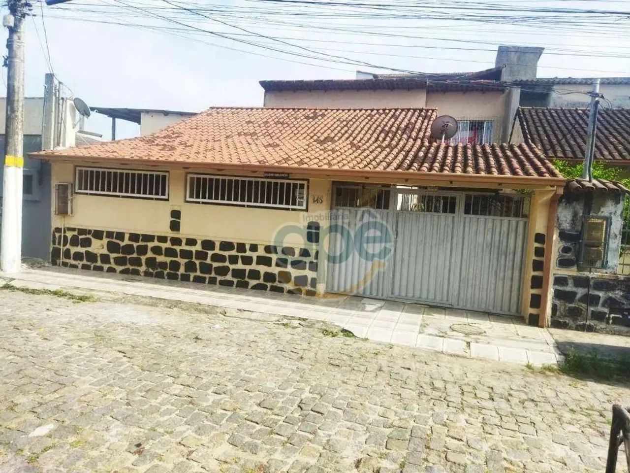 Casa com 5 quartos à venda, 200 m² por R$ 720.000 - IBES - Vila Velha/ES