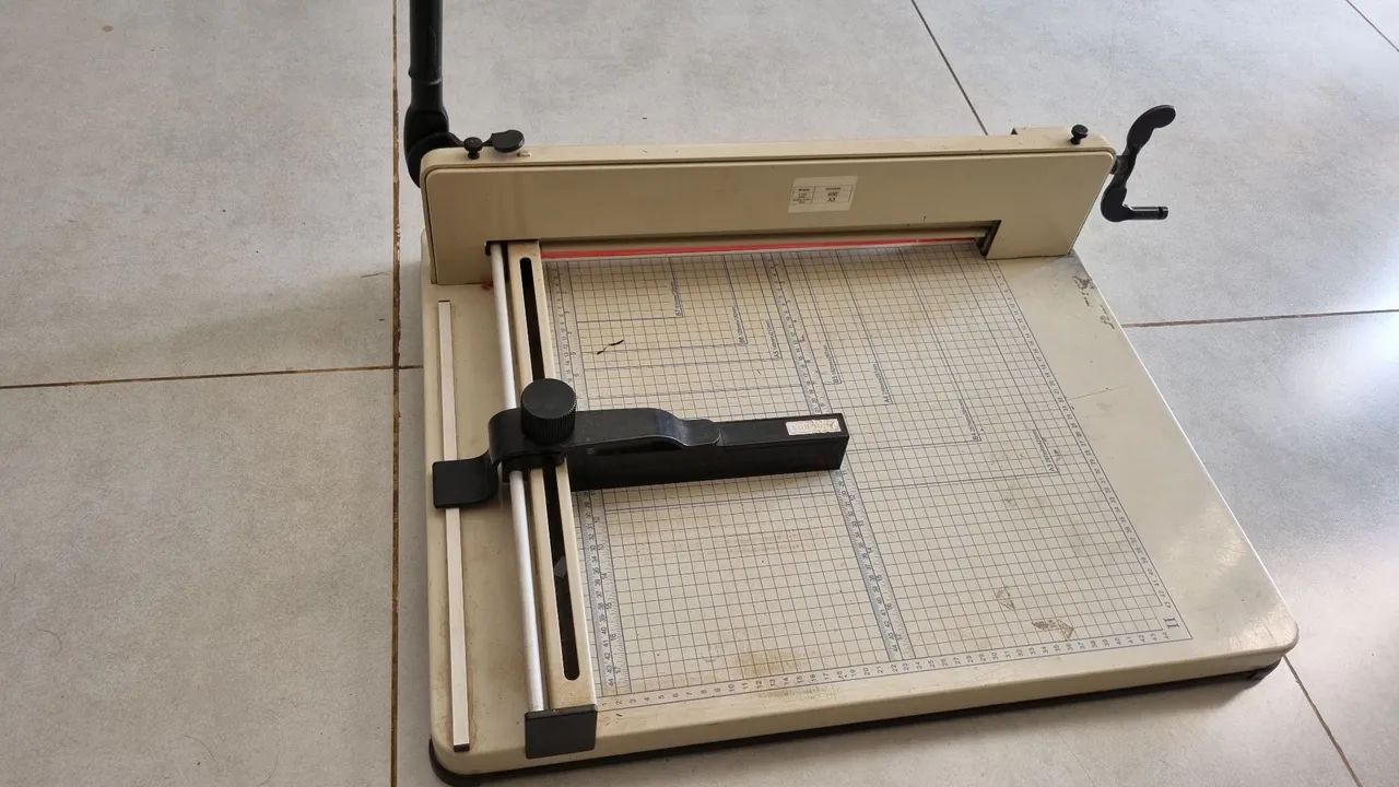 Guilhotina de papel profissional - Foto 4