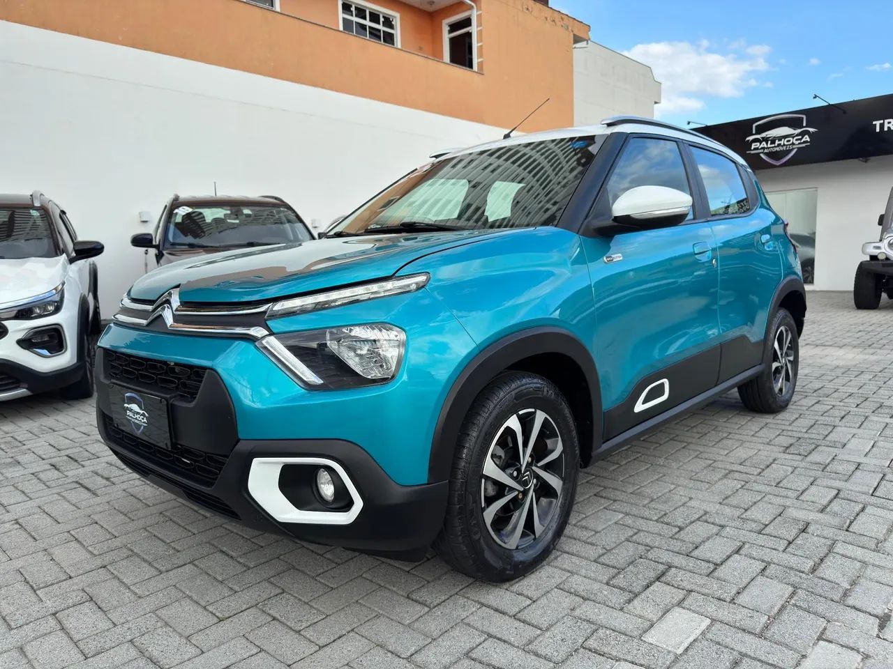 Citroen C3 First Edition 1.0 Flex 6V 5P Mec. 2023 - Foto 3