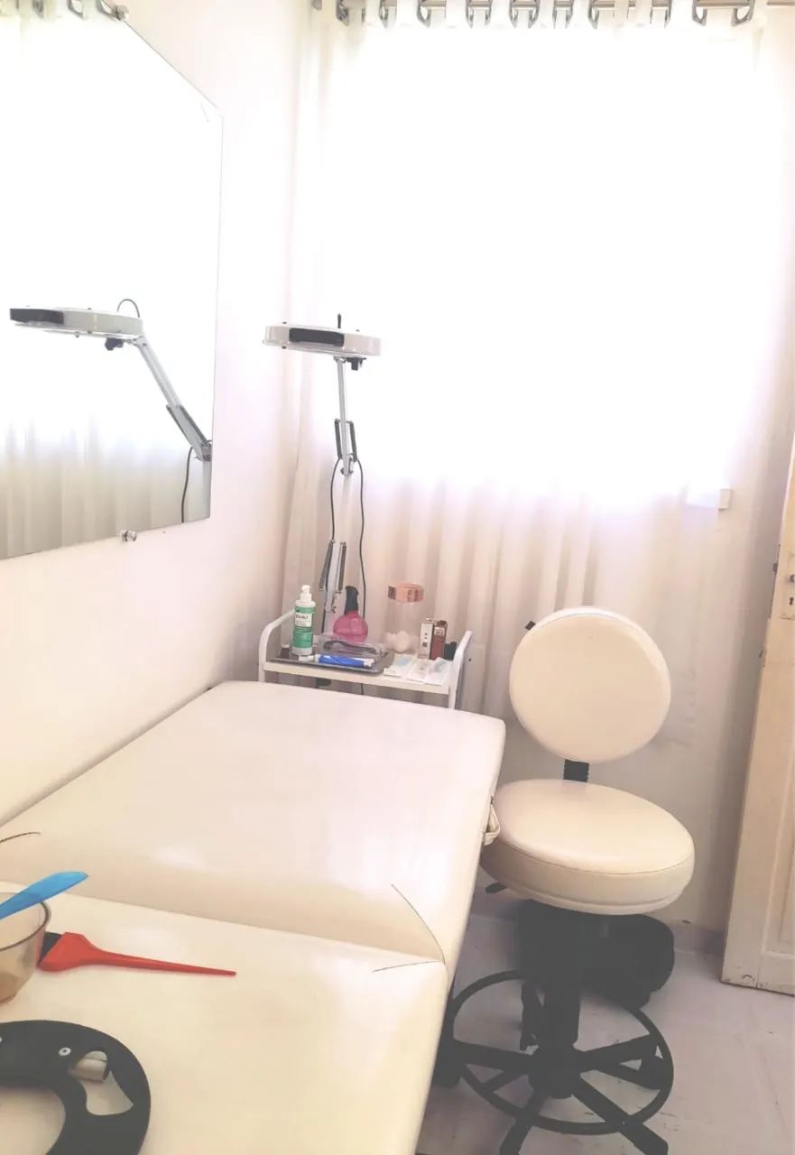 Móveis e equipamentos para sala de estética - Excelente estado - Foto 4