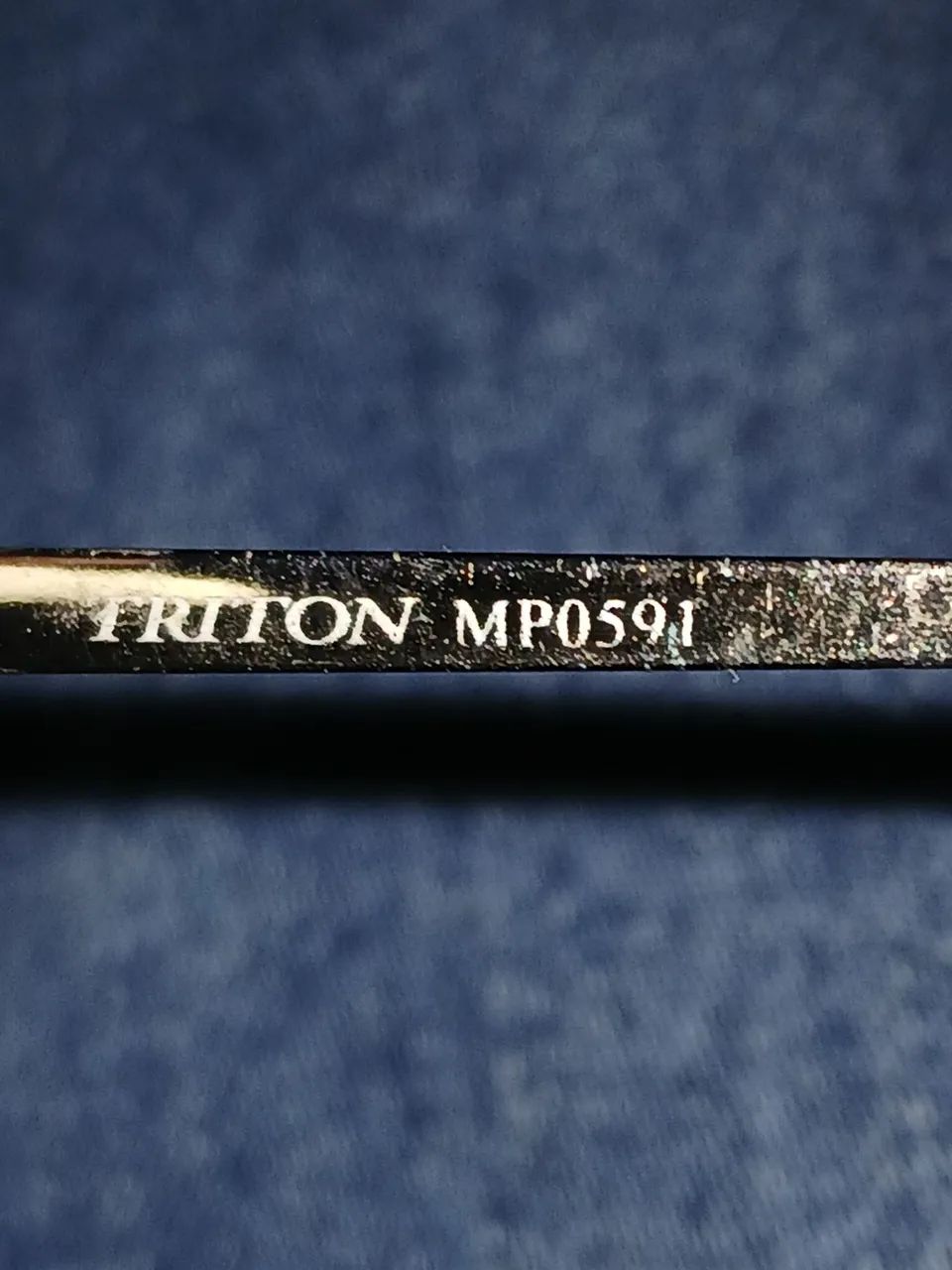 Óculos de Sol Triton Eyewear Aviador Clássico - Branco e Dourado em ótimo estado  - Foto 3