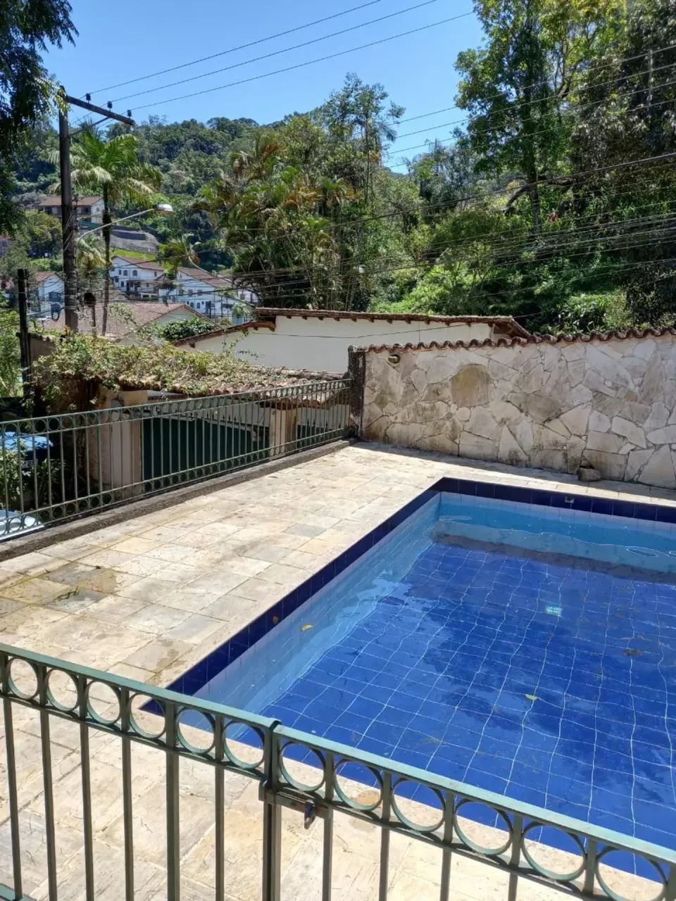 Casa à venda com 4 quartos (1 suíte), 215m², Castelanea - Foto 2