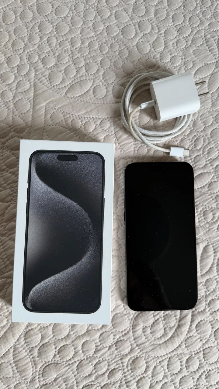 iPhone 15Pro シルバー 本体 Apple iPhone 15 Pro 256GB 5G VITRINE - tela Super Retina XDR