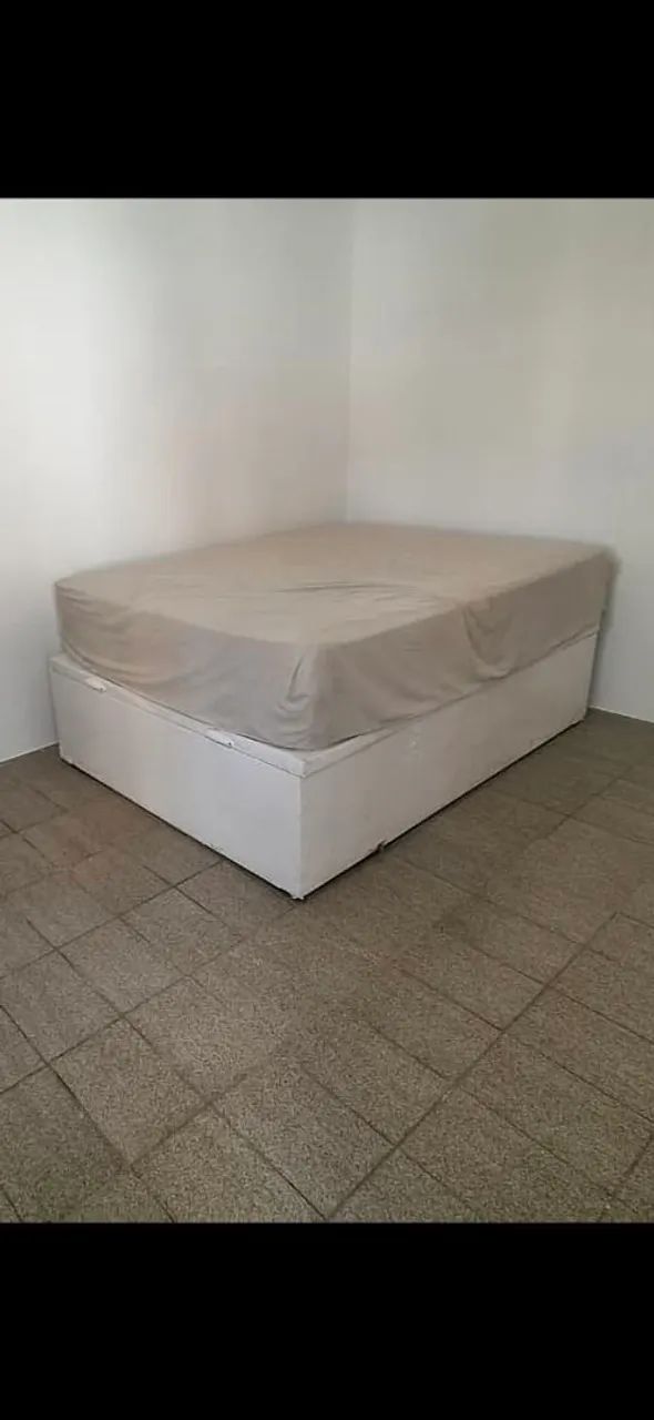 Cama bau (bau inteiro e mais alto)