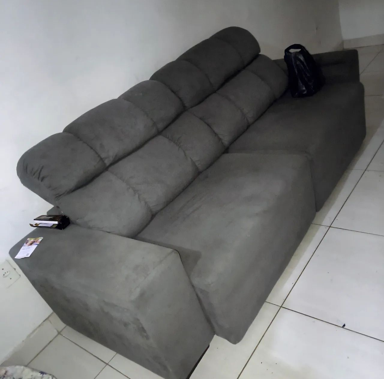 Sofá retrátil 4 lugares 