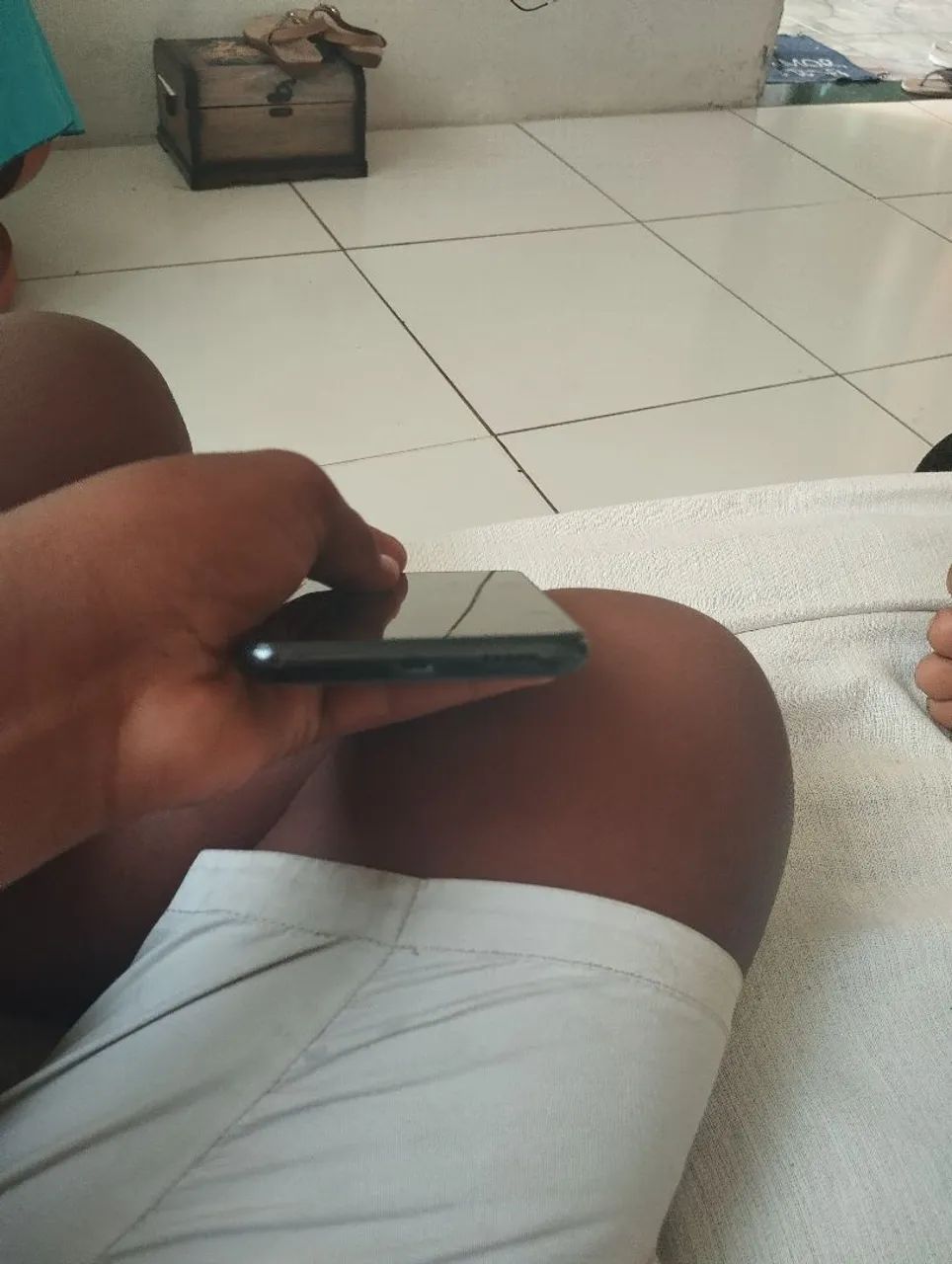 Vendo celular Multilaser praticamente novo