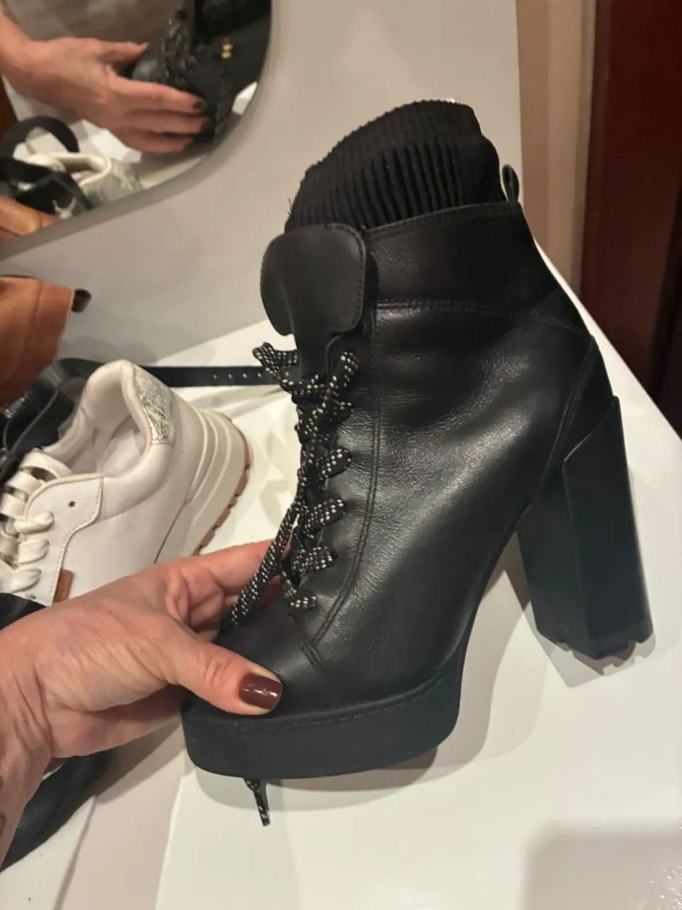 BOTA AREZZO SEMI NOVA N° 34 - Foto 3