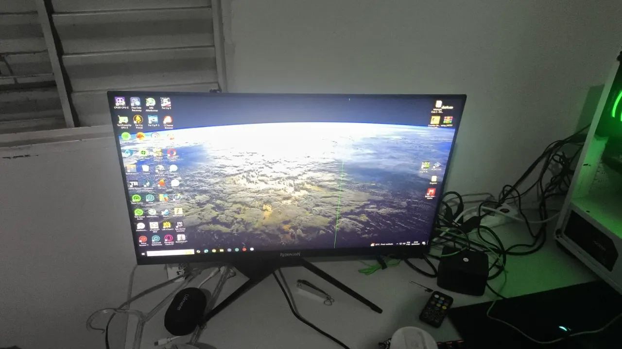 Monitor Reddragon Sapphire 24 Pol 144 hz 
