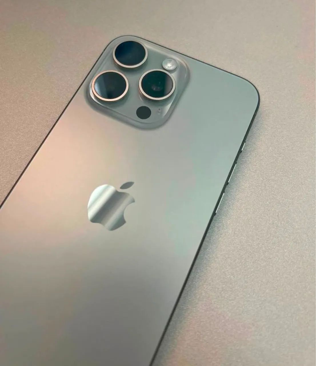IPHONE 15 PRO MAX 256GB TITÂNIO NATURAL SEM DETALHES  - Foto 3