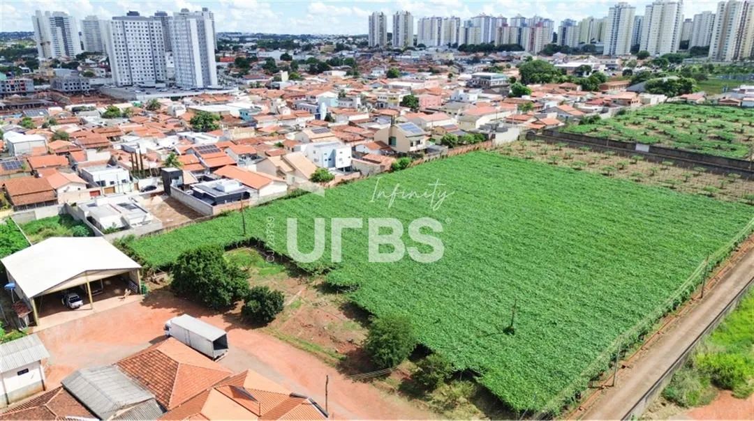 Área Comercial no Parque Oeste Industrial