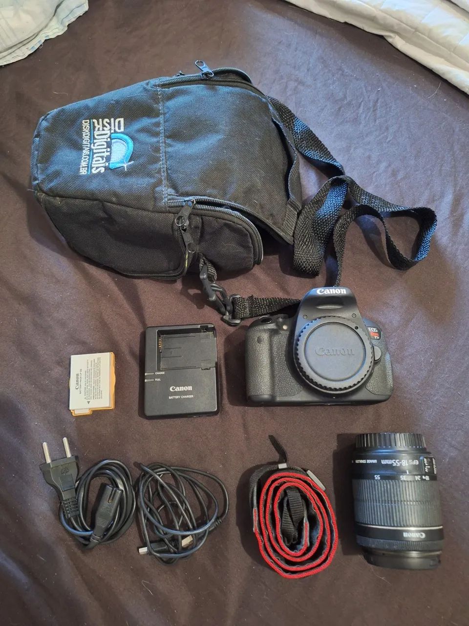 Câmera profissional Cânon Rebel EPS T5i usada - Foto 3