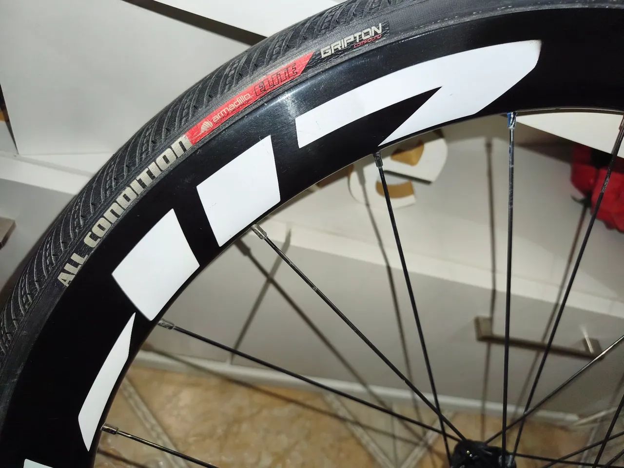 Rodas Zipp 303 - Foto 4