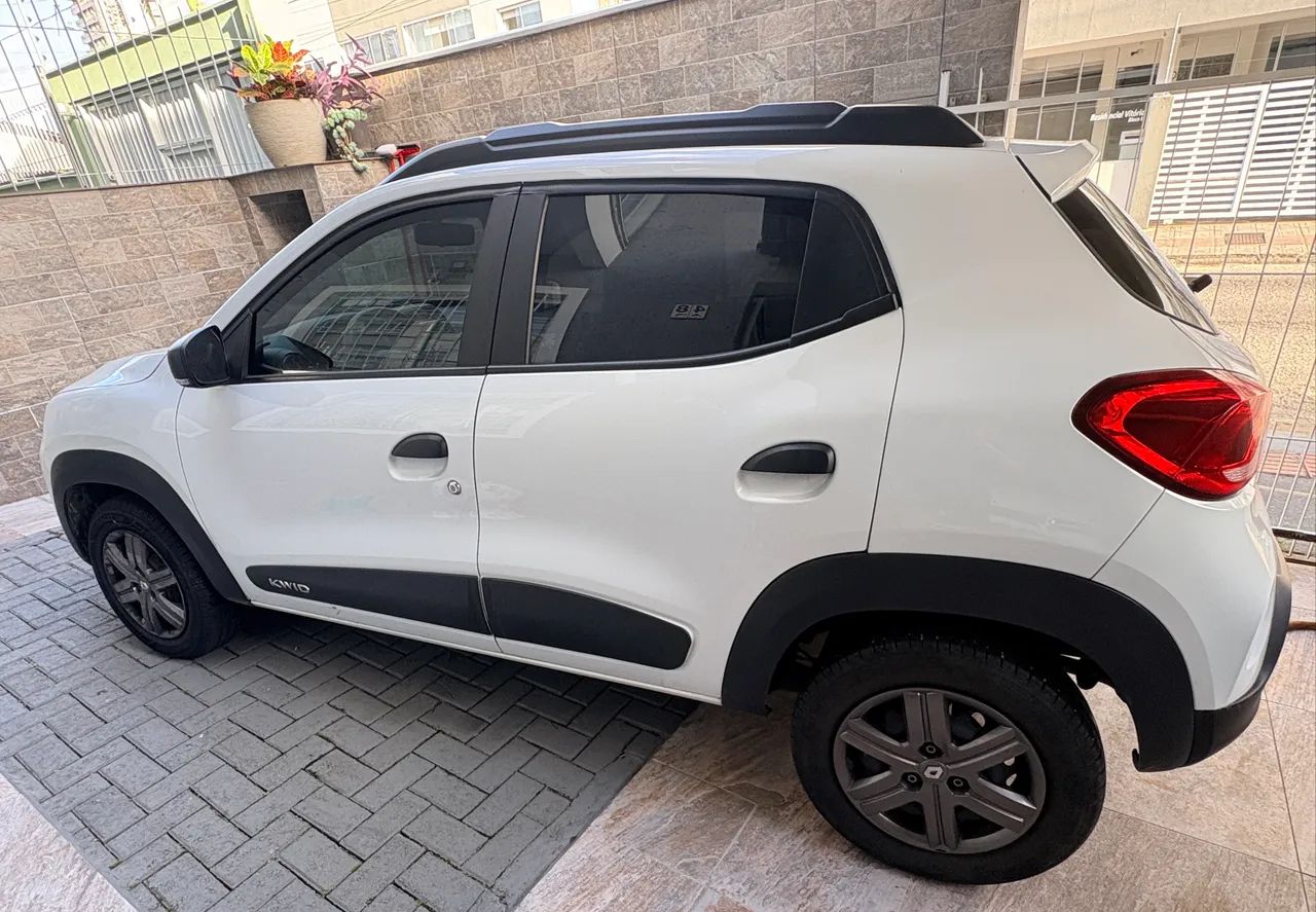 Renault Kwid Zen 1.0 Flex 12V 5P Mec. 2025 - Foto 5