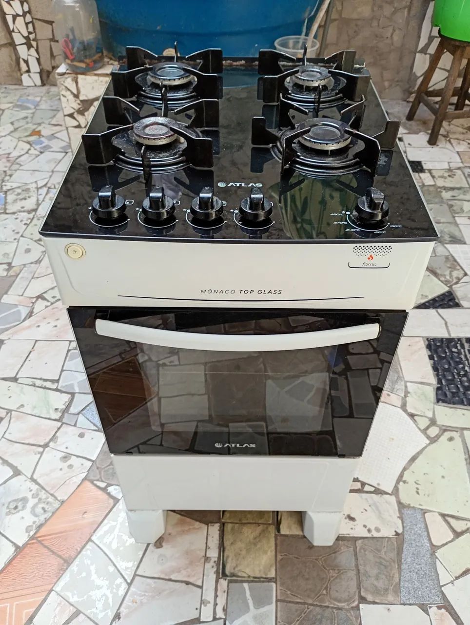 Fogão atlas com acendimento automático 