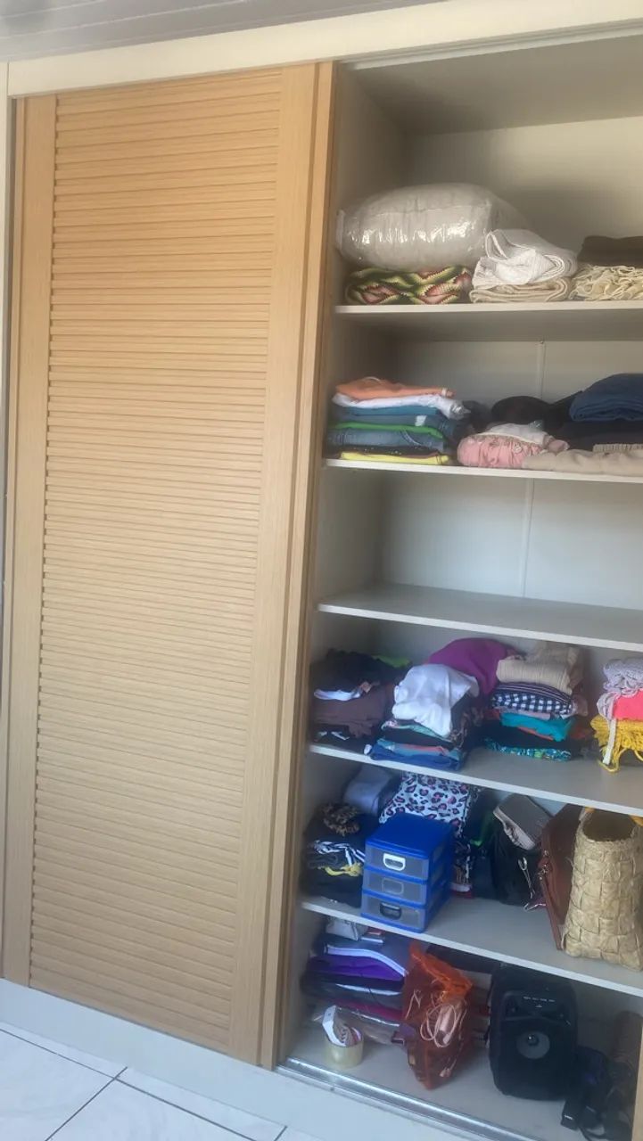 Guarda roupa com portas de correr - Foto 2