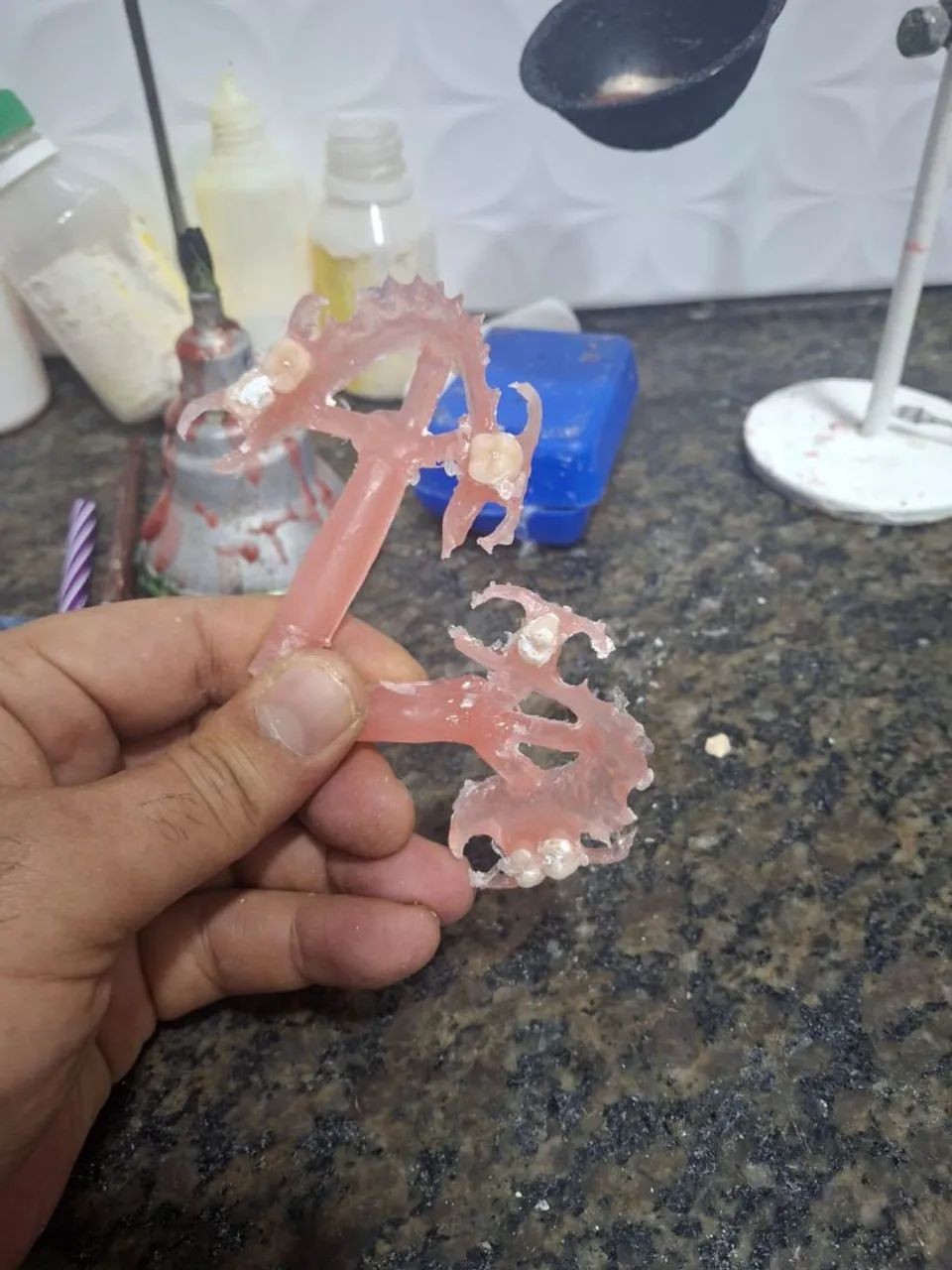 Protese dentaria nacionais e importada confira nosso inta. Labor  - Foto 5