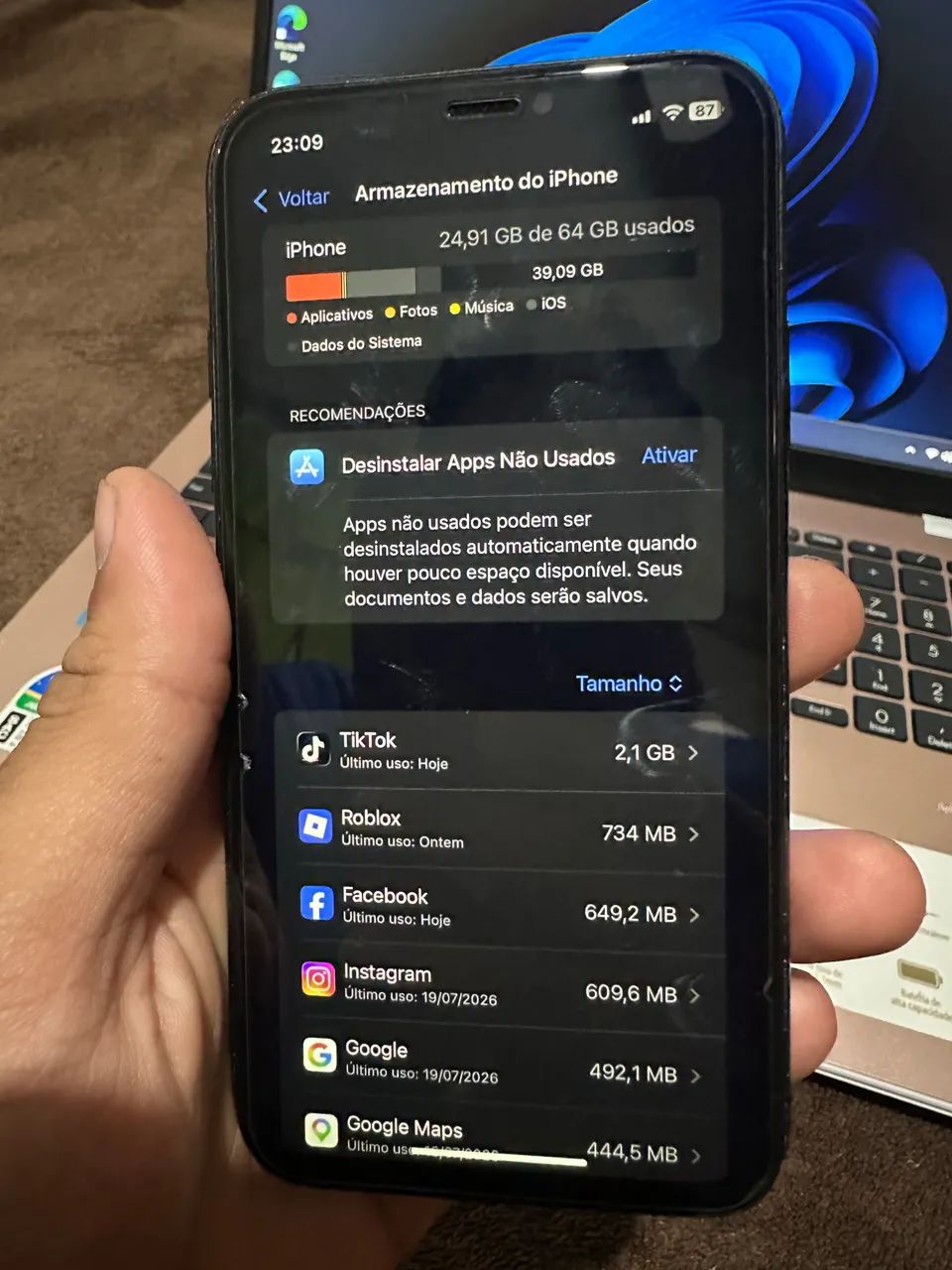 iPhone XR 64GB Preto  - Foto 3