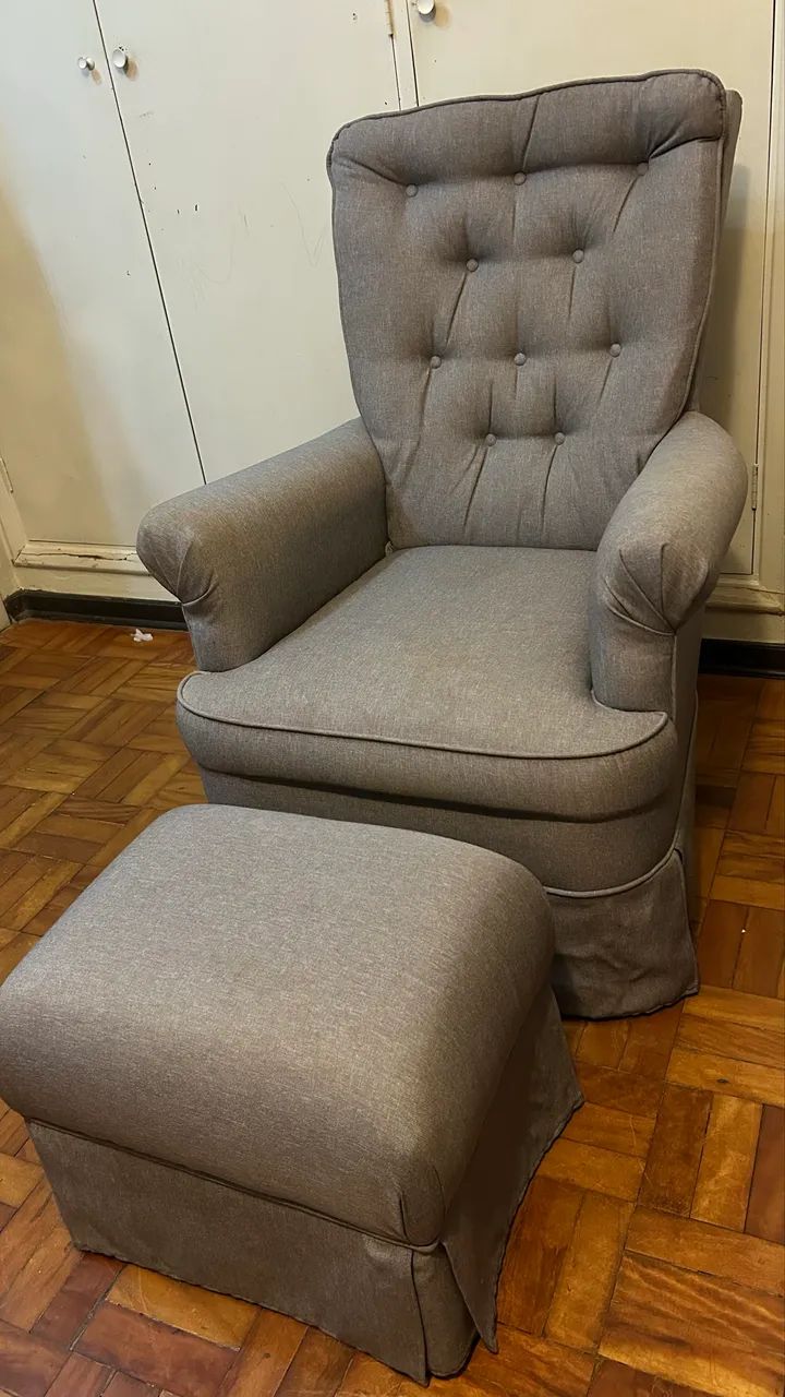 Poltrona de amamentação com puff - Foto 4