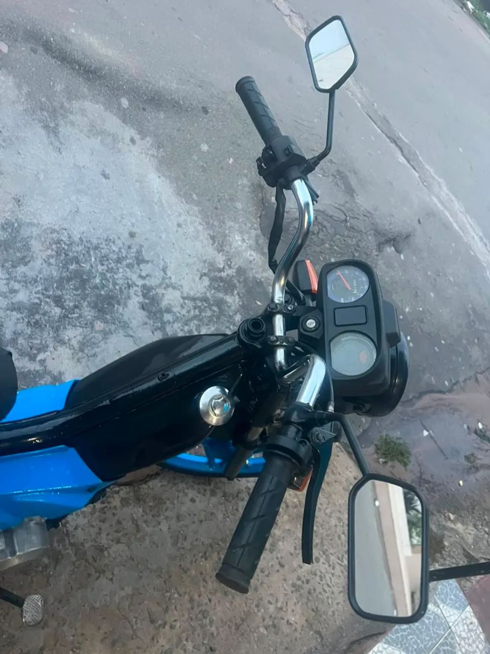 Moto  - Foto 3