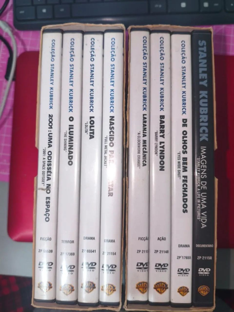 Coleção Stanley Kubrick - 2 Box com 8 DVD's no total (box com marcas de uso) - Foto 2