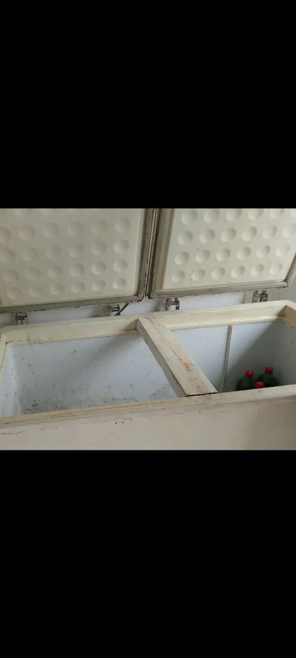 Vendo freezer em bom estado! - Foto 2