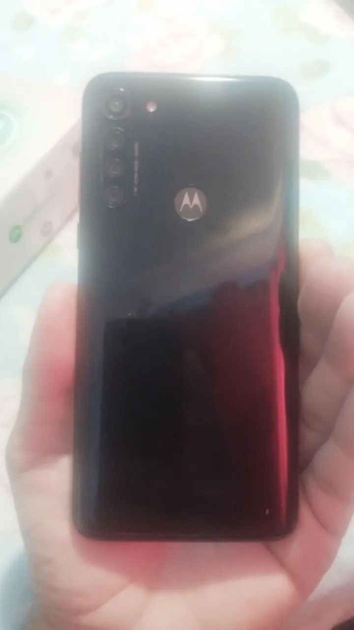 Moto G8 Power(tela tricada) funciona perfeitamente preço de desapego - Foto 3