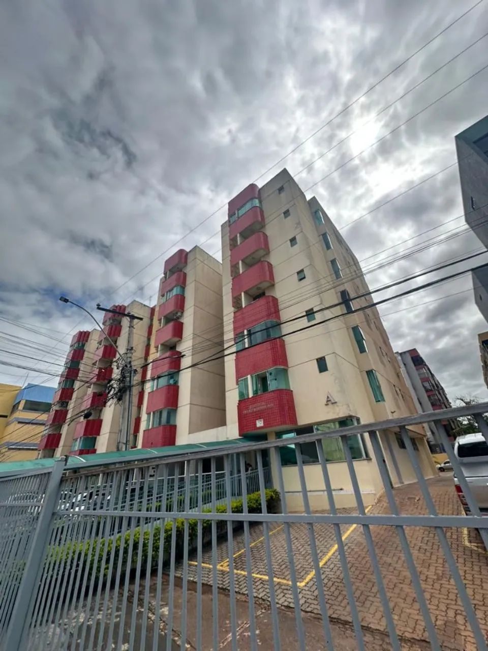 EXCELENTE APTO DE 3 QUARTOS NO GAMA 