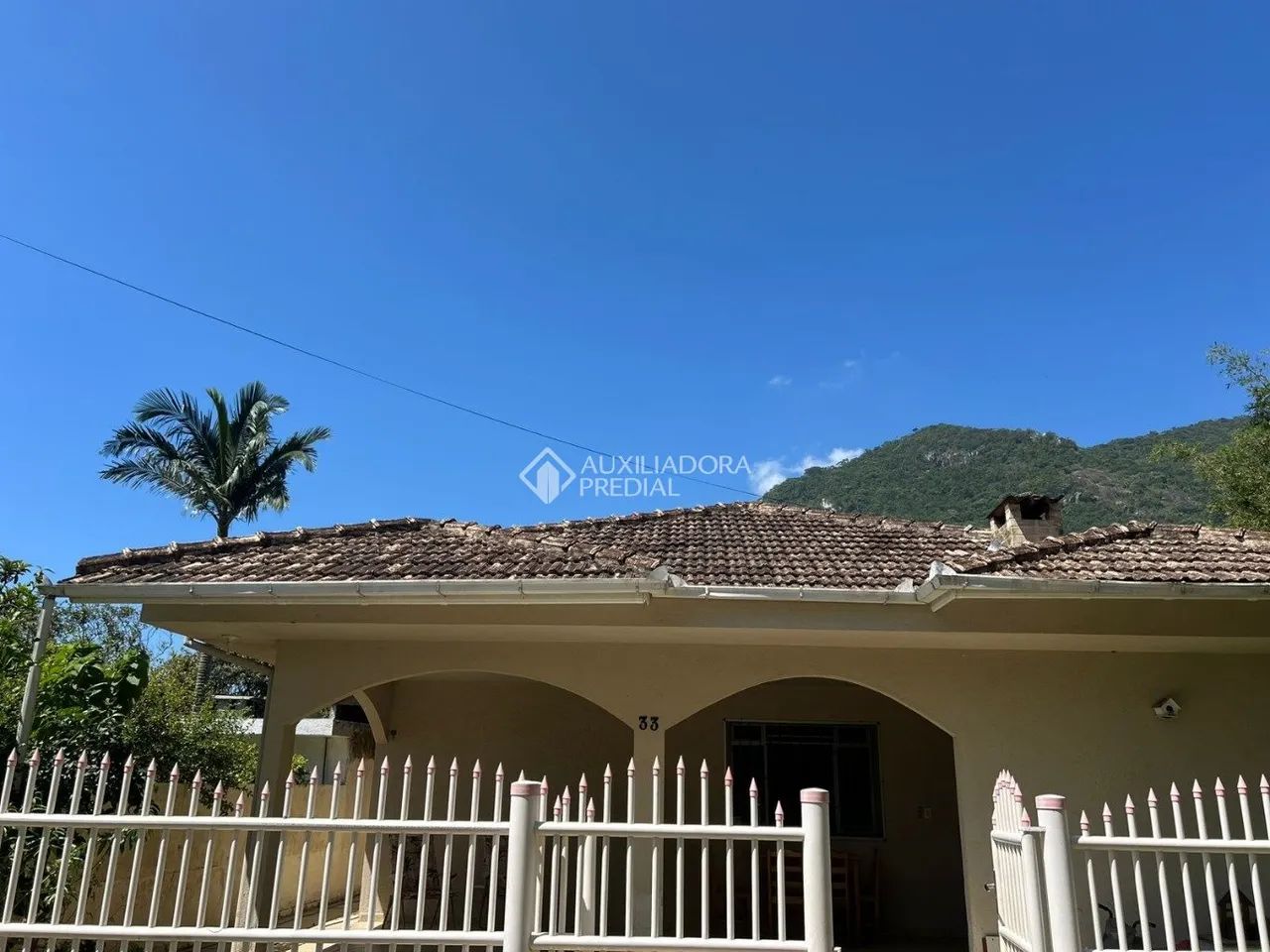 Casa na Praia da Solidão a 40m do mar - Foto 4