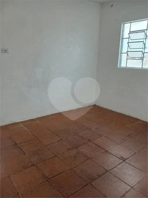 Terreno com Duas Casas  Oportunidade com Renda! - Foto 5