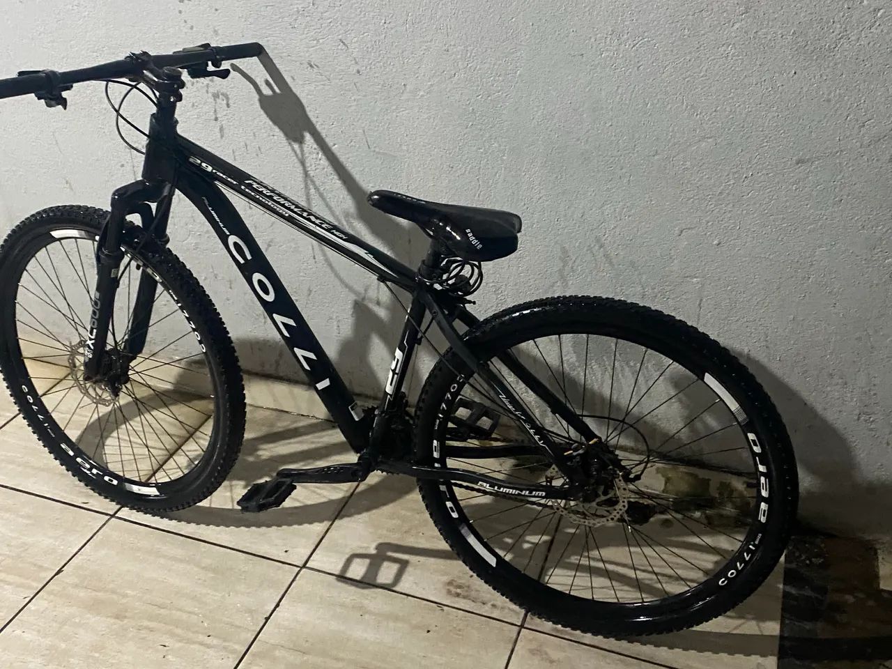 Bicicleta  aro 29 - Foto 5