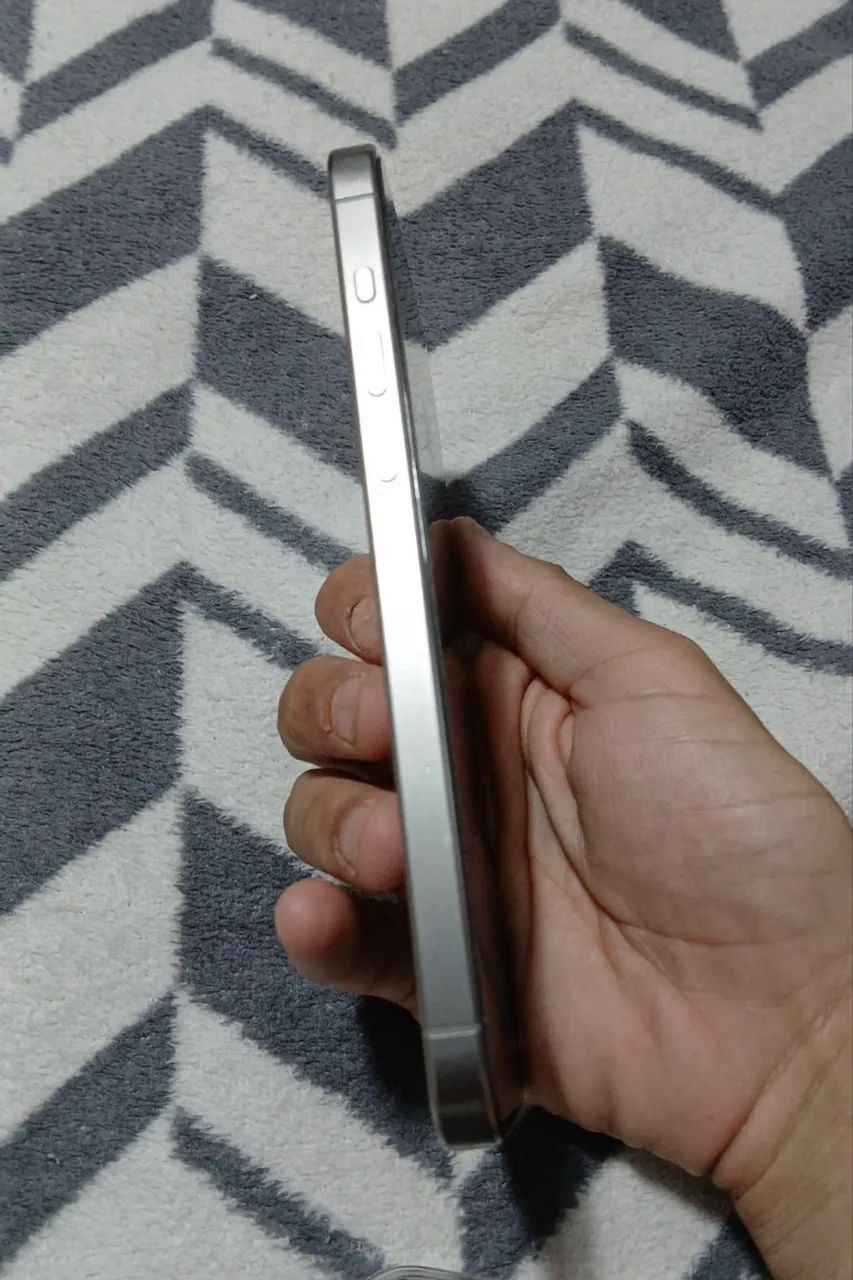 iPhone 15 Pro Max 92% bateria  - Foto 2