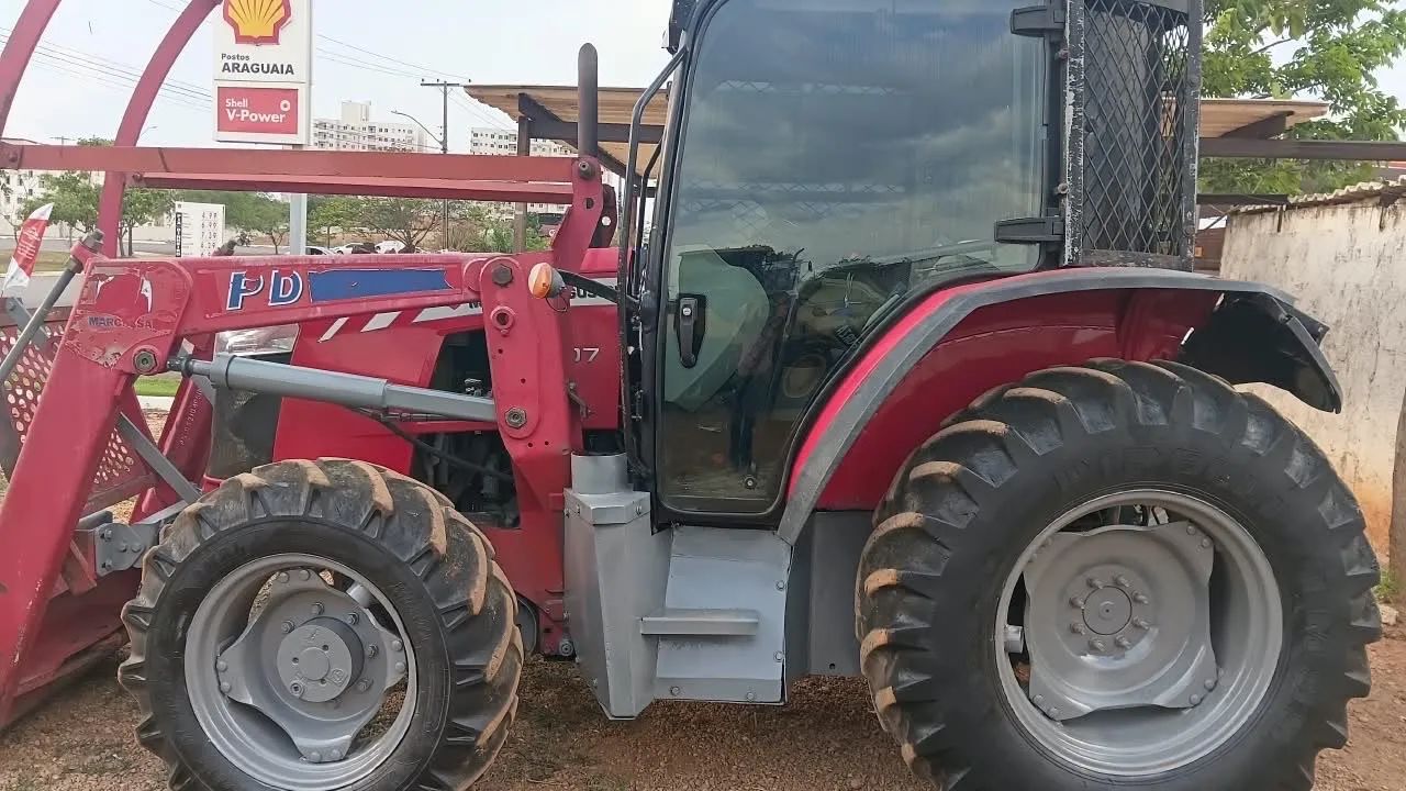 Massey Ferguson MF 4707 - Foto 2