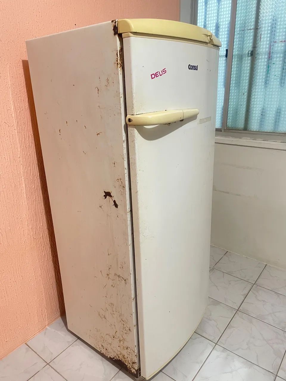 Vendo geladeira  - Foto 2