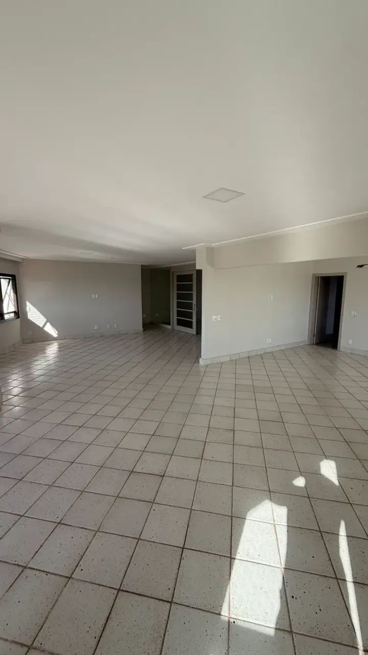 Super apartamento com 390m² e 4 suítes, sendo 3 com closet - Foto 4