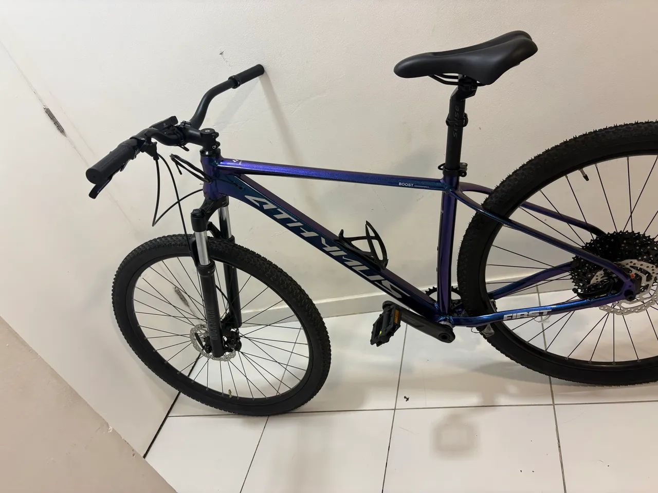 Bicicleta first athymus 29 tamanho 17 - Foto 3