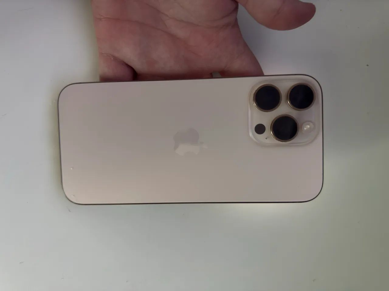 iPhone 16 PRO MAX 256GB cinza deserto 2025
