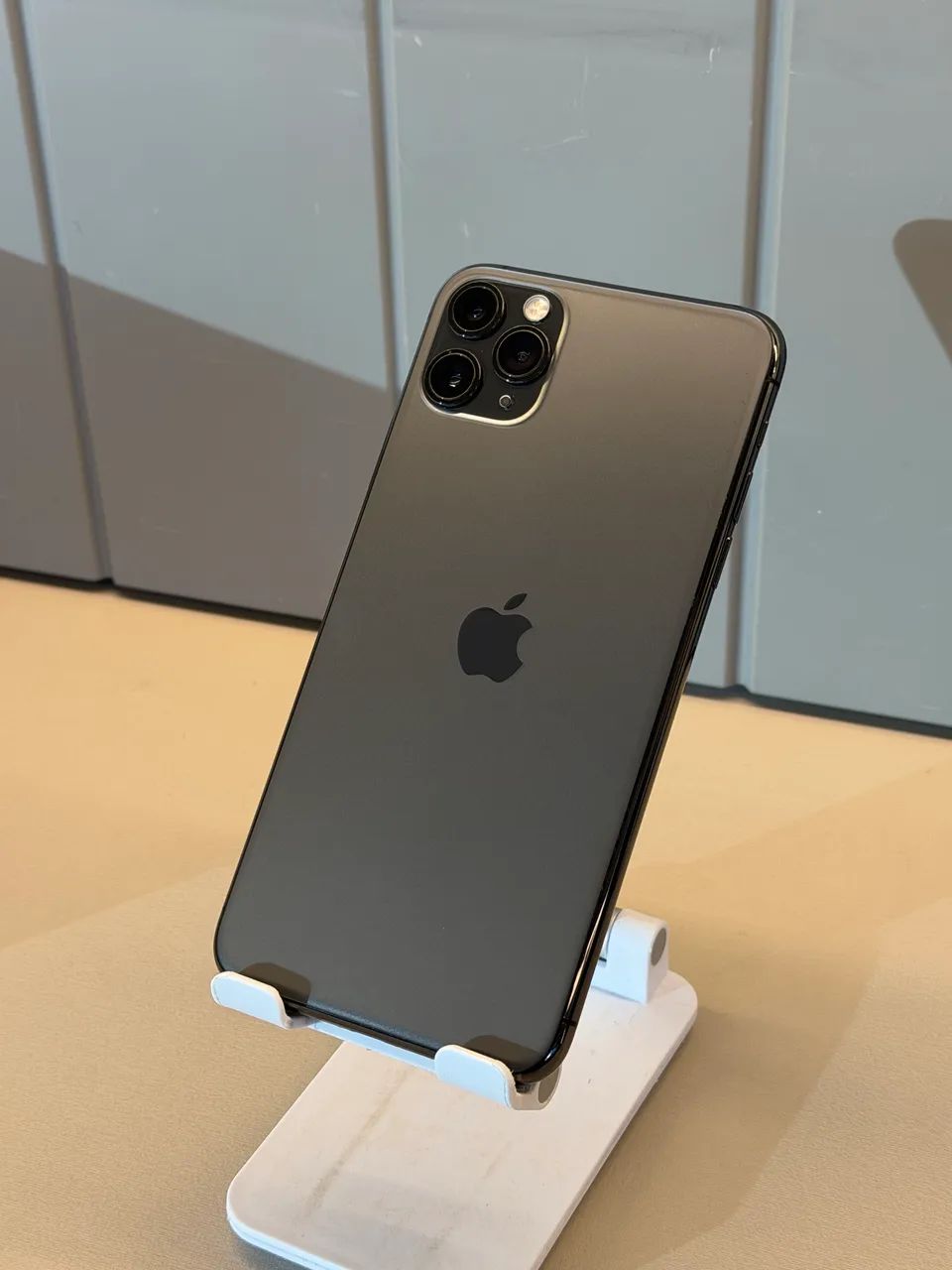iPhone 11 Pro Max 64gb Grafite Semi Novo | Loja Física - Celulares