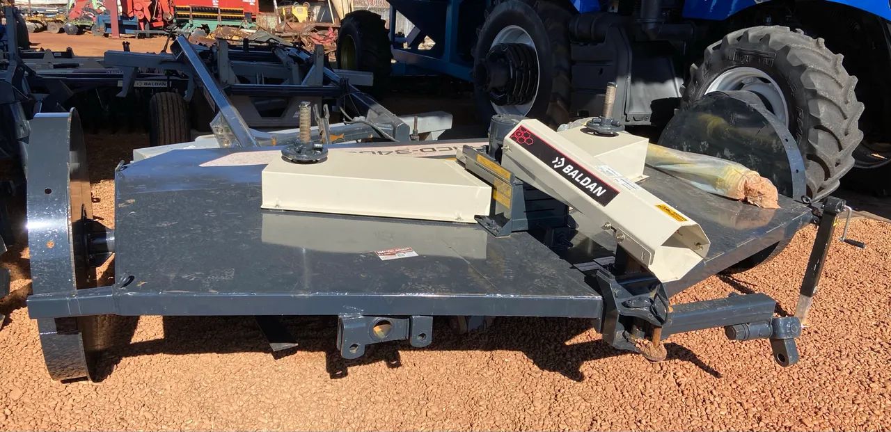 Roçadeira dupla marca: Baldan modelo: RACD 3400 S| kit transporte - Foto 4