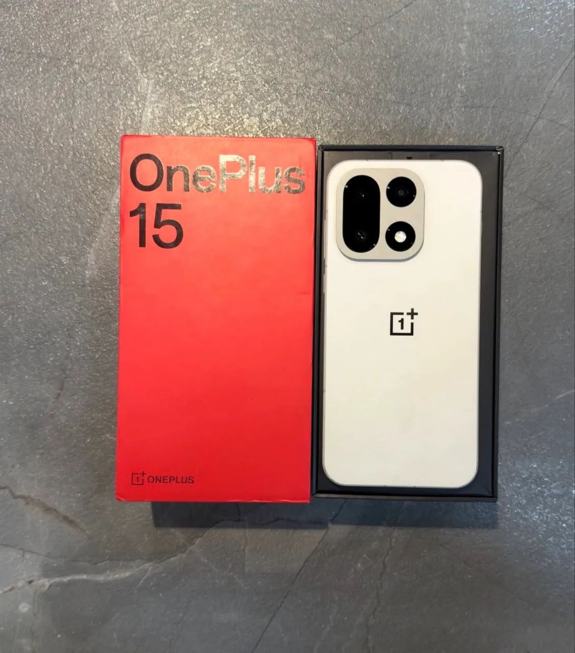 ONE PLUS 15  - Foto 4