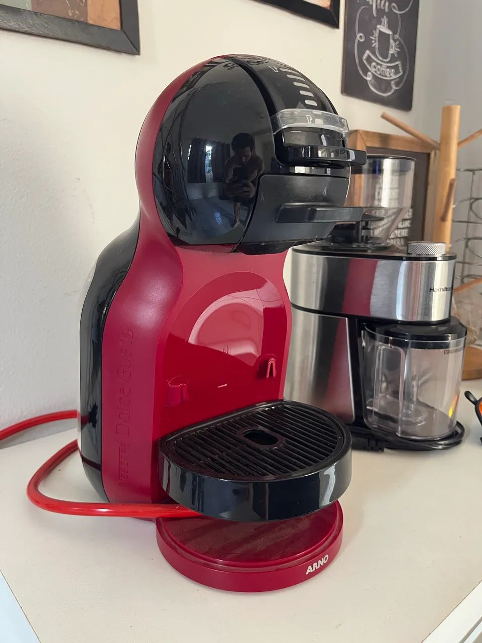 Vendo Cafeteira Dolce Gusto
